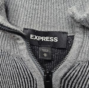 Express quarterzip